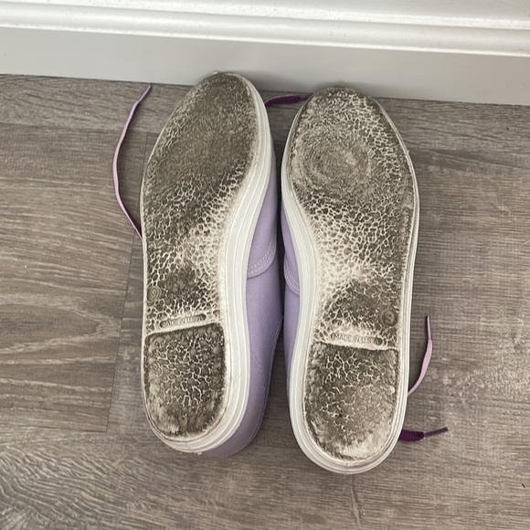 Purple Shoes, Size 9 - Picture 4 of 4